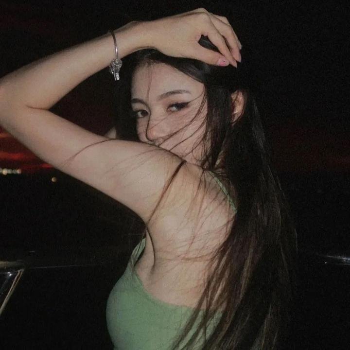 奥莱